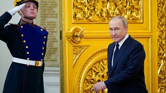 Putin Ukraynada "yekun müharibə" elan etməyə hazırlaşır: Bütün ölkəni səfərbər edəcək - keçmiş NATO liderindən Qərbə xəbərdarlıq …