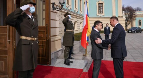 Polşa prezidenti Ukraynaya səfər edib