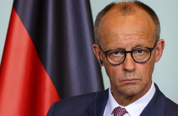 Almaniya kanslerinin populyarlığı artır