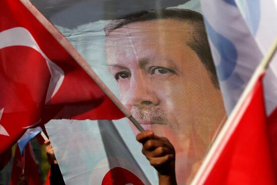 Türkiyənin kredit reytinqi aşağı endirildi – "SPEKULYATİV SƏVİYYƏ"