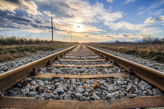 Azərbaycanda Gürcüstan dəmir yollarına məxsus 3 yük vaqonu aşdı