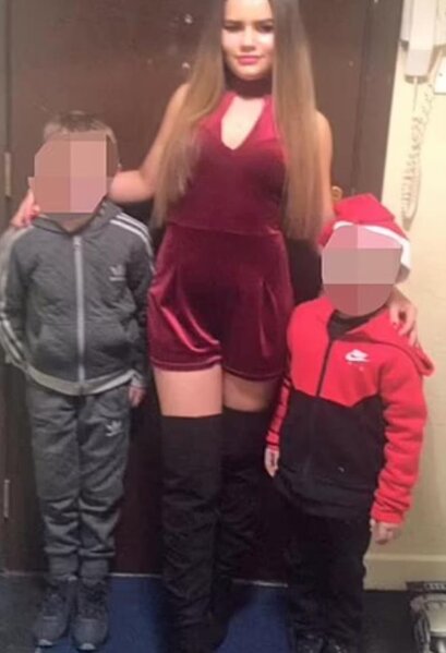 Partidə yatan qız yuxudan ayılanda ŞOK YAŞADI: Ən yaxın dostu... - FOTOLAR