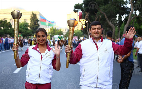 İlhamə Quliyeva məşəl ilə - FOTO