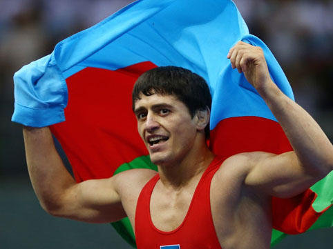 Rəsul Çunayev: "Sevdiyim qız yoxdur"