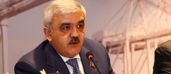 Rövnəq Abdullayev Nizami Piriyevi ələ saldı