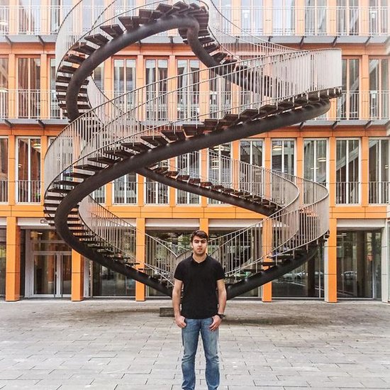 Azərbaycanlı dizayner növbəti maşın konseptini təqdim etdi - FOTO+VİDEO