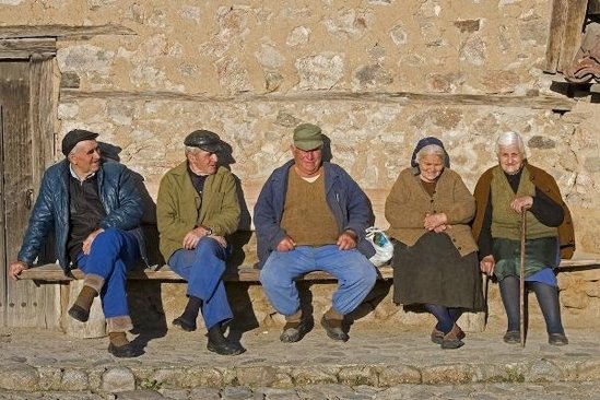 Az maaşla çox pul yığmağın 9 yolu