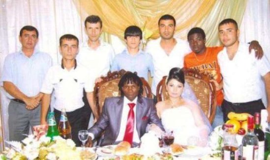 Azərbaycanlıların əcnəbi gəlinləri və xarici kürəkənləri… – FOTO