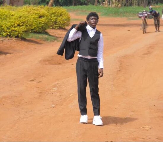 Meşəyə qaçıb illərlə tək yaşadı: Geri qayıdanda... - İNANILMAZ HADİSƏ / FOTOLAR