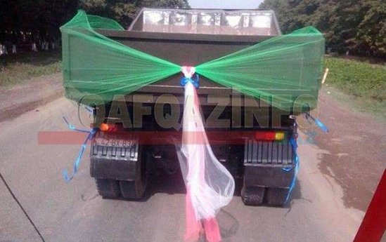 Azərbaycanda "KAMAZ"la gəlin gətirdilər - FOTO