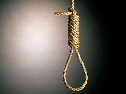 Şabranda gənc oğlan özünü tövlədə asdı