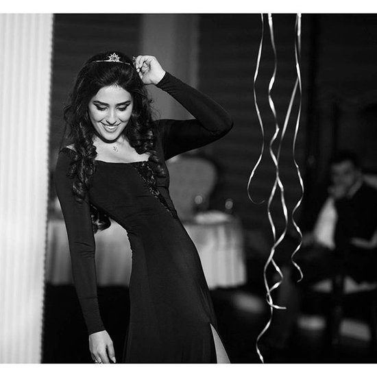 Azərbaycanlı aktrisanı "brilyant atəşi"nə tutdular - FOTOLAR