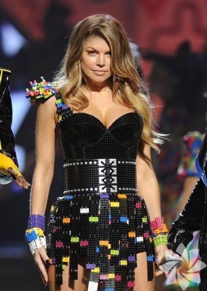 Dünyanın ən qəribə şəkilləri (FOTO)