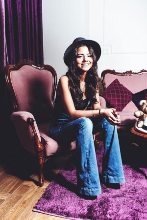 Oliqarx-məmurun qızı sərvəti ilə göz çıxardı - FOTOLAR