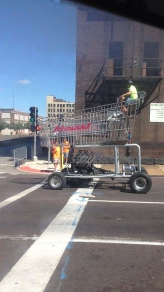 Dünyanın ən qəribə şəkilləri - FOTOLAR