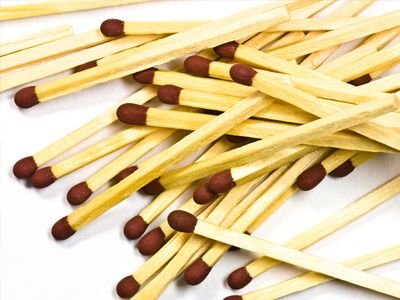 Kibritin necə hazırlandığını bilmək istərdiz? - VİDEO