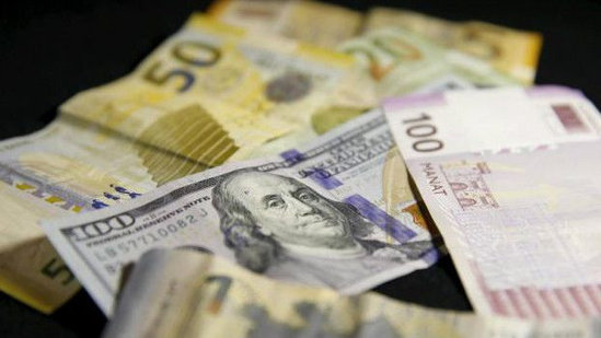 Dollar ehtiyatımız artmağa başladı: Manat BAHALAŞACAQ - son xeberler