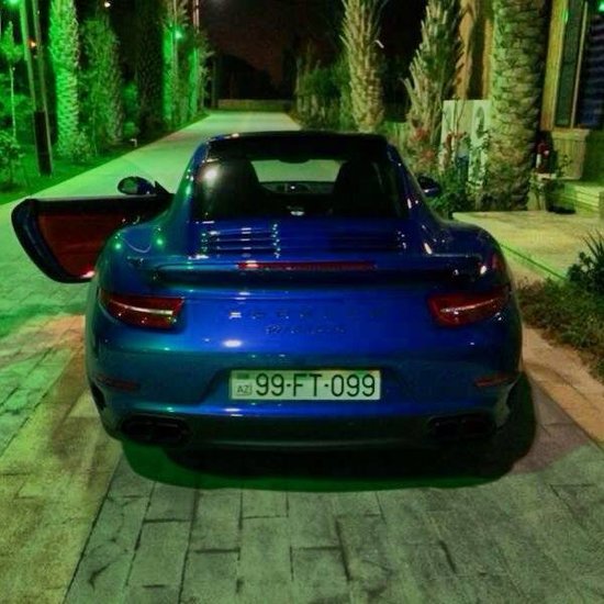 Hacı İbrahim övladlarının dəbdəbəli həyatından danışdı- Fotolar