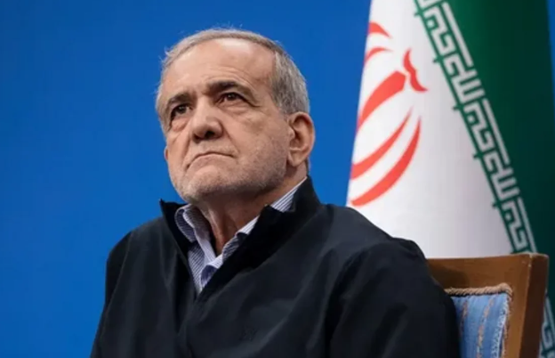 Pezeşkiandan AÇIQLAMA: "İran Xameneinin öldürülməsinə görə qisas almağı öz borcu sayır"