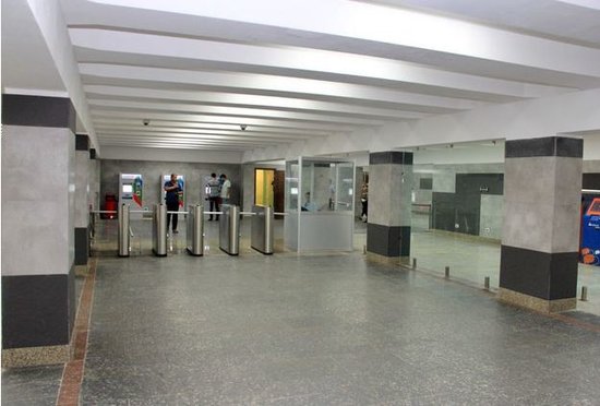 "Neftçilər" metro stansiyasında təmir bitib - FOTOLAR