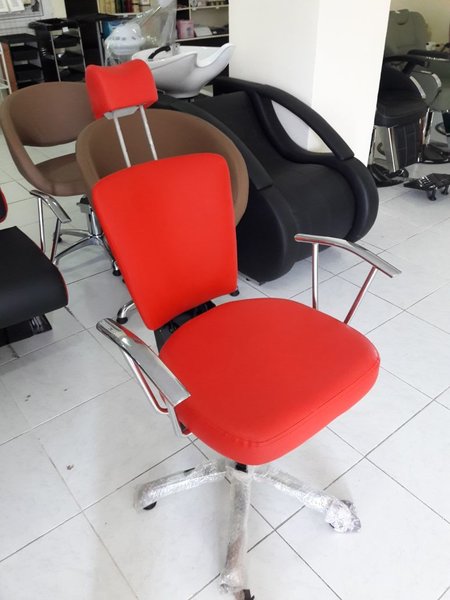 Qadın və kişi salonları üçün avadanlıqların ən sərfəli qiymətlərlə satışı!