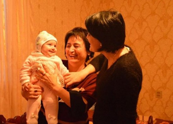 Aprel şəhidinin bacısı dünyaya göz açdı - FOTO