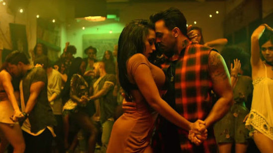 "Despacito" "YouTube"dan yoxa çıxdı - YENİLƏNİB