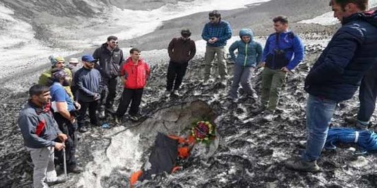 Alpinistlər həmkarlarının öldüyü yeri ziyarət edib - FOTOLAR
