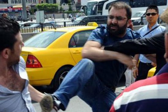 Bakıda taksi sürücüləri arasında kütləvi dava: Müştəriyə görə...