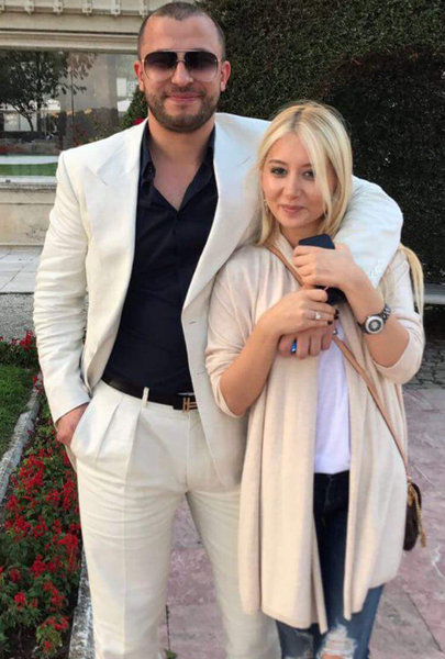 Azərbaycanlı ''vor zakon''un sevgilisi ilə ecazkar görüntüləri