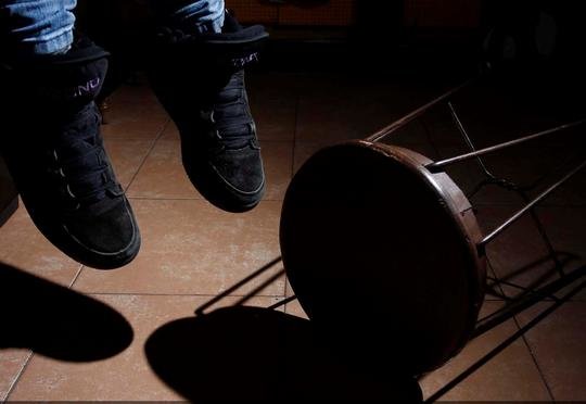 Azərbaycanda üç bacının yeganə qardaşı özünü asdı