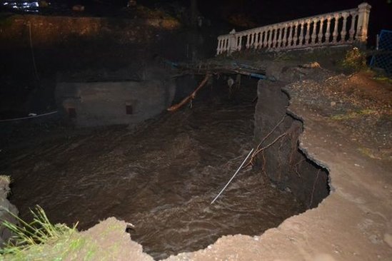 Azərbaycanda təbii fəlakət: dağıntılar var - FOTO