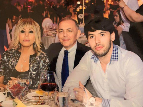 Brilliant Dadaşova ailəsi ilə toyda - FOTO