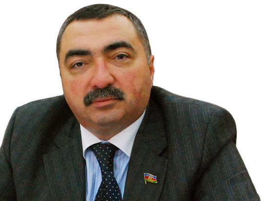 Deputat 200 manatlıq əskinasın "Ebay"da satışa çıxarılmasına aydınlıq gətirdi