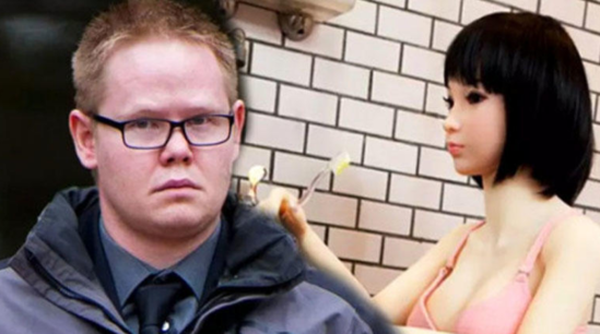 29 yaşlı gəncin aldığı seks robotu başına bəla oldu - FOTO