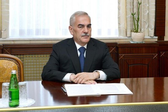 "Axı o Vasifin yanında işləyir, niyə gəlib bura?"