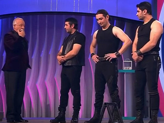 "Azeri brothers" Rusiyada hamını heyrətləndirdi - VİDEO