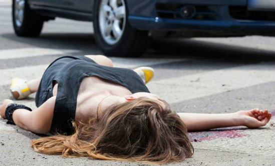 Sürücü avtobusla 20 yaşlı qızı öldürdü — RƏSMİ