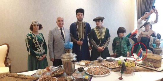 "Milli" kulinarlarımızdan Azərbaycan bayrağına təhqir – Foto