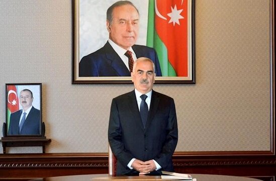 Yeni nazir Vasif Talıbovun şəkilləriylə bağlı göstəriş verib