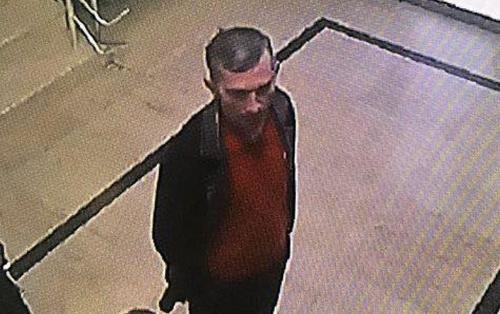 Bakıda məşhur həki̇mi̇n otağından oğurluq edən kameraya düşdü – i̇ddi̇a – vi̇deo