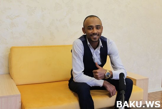 "Sevdiyim qızı mənə vermədilər" - bacı-qardaşı ağ, özü qaradərili olan Xose (VİDEO)