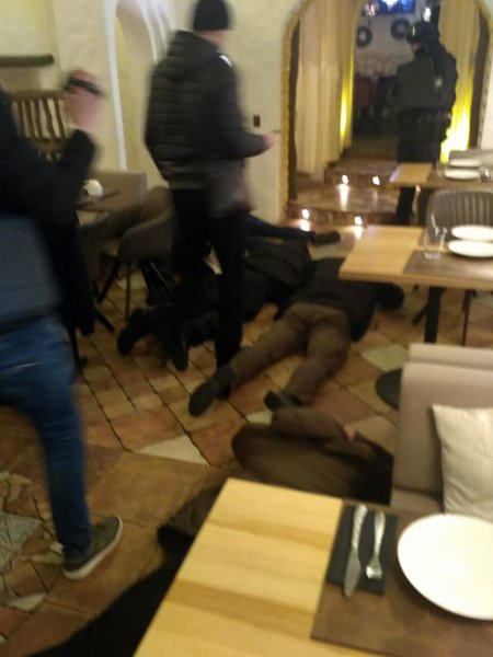 Kiyevdə restorana polis basqını - "Vor zakon"lar saxlanıldı