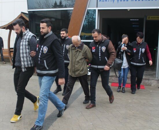 Azərbaycanlı qadın Türkiyədən qovuldu - FOTO