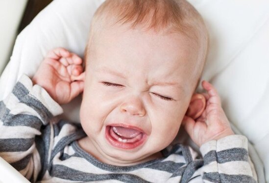 Uşaqlarda qasıq yırtığı necə əmələ gəlir və müalicəsi necə aparılmalıdır?