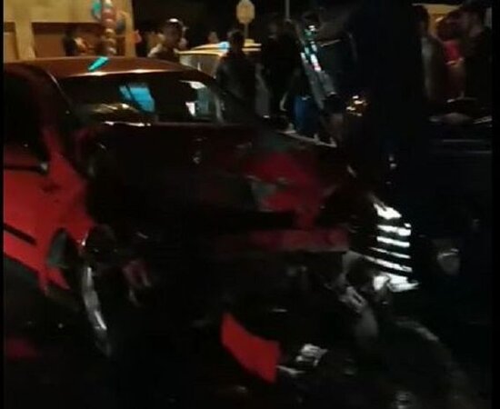 Novxanıda iki avtomobil toqquşdu: yaralılar var - VİDEO