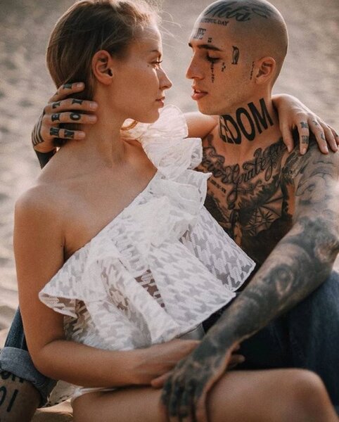 İşləməyə qarşı çıxan cütlük bu yolla pul qazanır - FOTOLAR