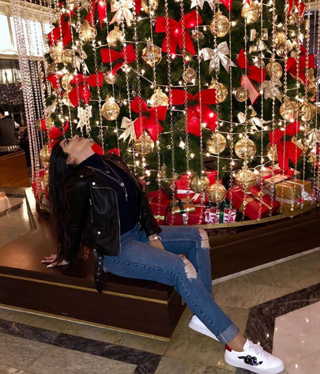 Bu da Roza Zərgərlinin qızının ŞƏKİLLƏRİ