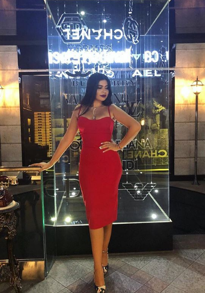 Bu da Roza Zərgərlinin qızının ŞƏKİLLƏRİ