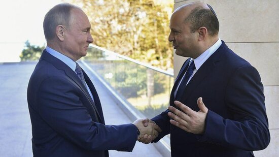 Bennet Putinin xarakterindən danışdı: O, "ən şirin həmsöhbət"dir